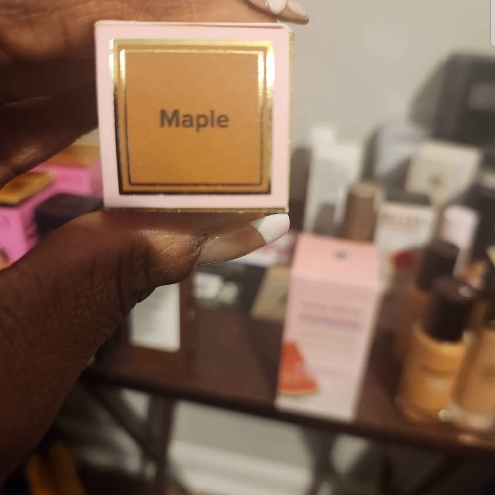 Too Faced Oil Foundation- Shade: Maple